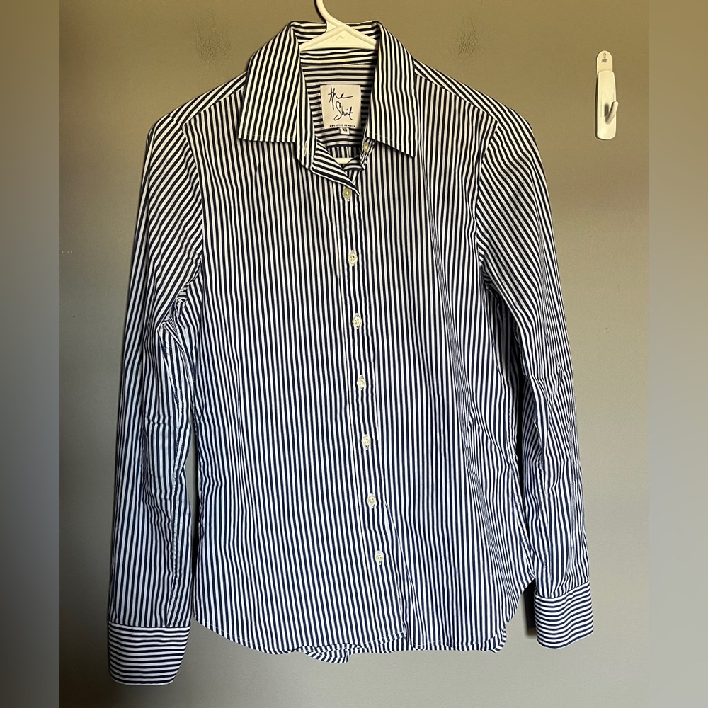 Blue and White Striped Button-Up Shirt Size XS - Picture 2 of 9
